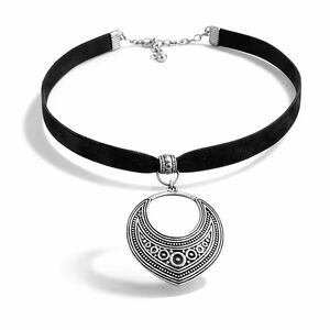 Elegant Black and Silver Pendant Choker